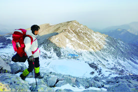 21天爬21座山 西安小伙“特种兵式”打卡祖国名山图片