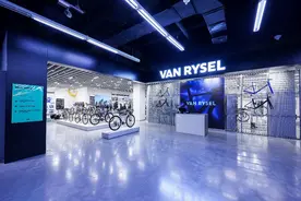 迪卡侬旗下高端公路自行车品牌VAN RYSEL 亚洲首店亮相杭州图片