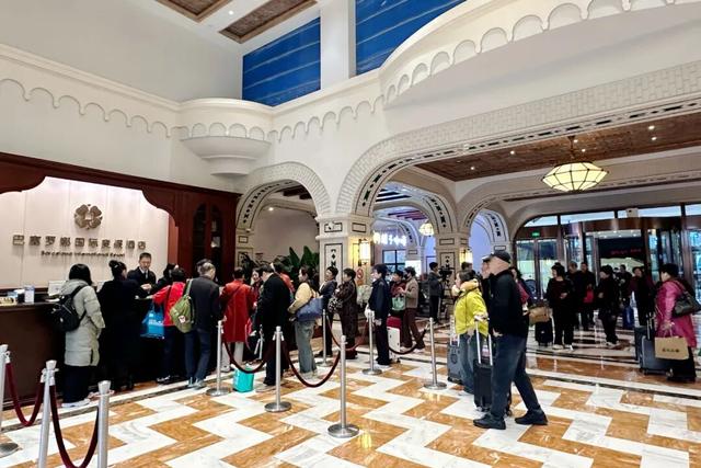 银发族旅游兴起，松江酒店打造适老服务“微度假”新样本