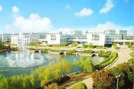 名校直通车：上海大学图片