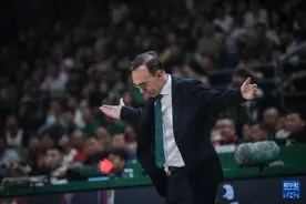 辽宁男篮教练乌戈：我是沈阳人“乌哥”图片