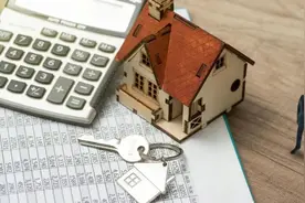 租房合同到期租客物品未清空，房东能继续索要房租吗？图片