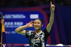 中国羽毛球公开赛｜女单“四巨头”竞逐，安洗莹已呈领跑之势图片