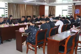 滨州召开2025年转业军官及安排工作退役士兵档案移交工作会议图片