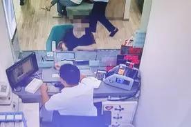 警银接力拆骗局，23万养老钱最后一刻被拽回——中国邮政储蓄银行宜城市支行营业部成功拦截一起电信诈骗图片