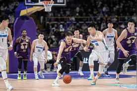 北控男篮加时赛不敌北汽 “京城德比”总分1比1图片