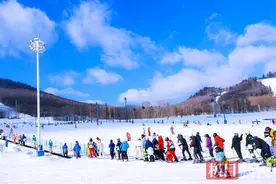 吉林长白山：引领冰雪旅游时尚潮流图片