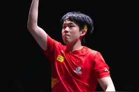 捍卫国乒20年荣誉！王楚钦复仇雨果世乒赛男单夺冠，获个人首个“三大赛”冠军图片