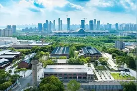 “懂车帝”全国最大汽车商城落户洪山区武钢云谷·606图片