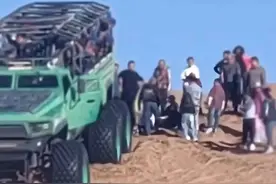 内蒙古阿拉善一儿童玩沙时被大脚车碾压，官方：涉事区域已关停图片