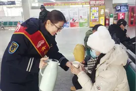 “一站多点+联程联运” 青岛创新发展“定制”道路客运图片