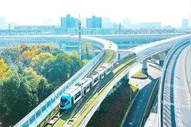 L3交路开通试运营 光谷有轨电车上新图片