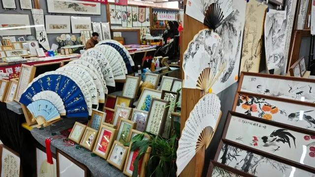 聊斋茶馆、千年琉璃、5A菜市场……淄博张店，好吃好玩好“上头”！