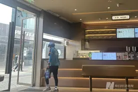 外卖“洪峰过境”：1.2亿 VS 8000万 即时零售的“闪电战”与拉锯战图片