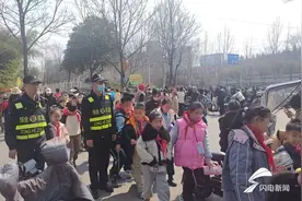 枣庄薛城加大校园周边环境秩序整治 守护少年儿童健康成长图片