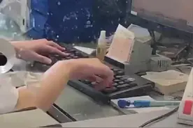 快的不仅是高铁！铁路售票员的手速，惊呆网友图片