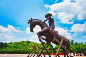 《贵州全域旅游》“跟着徐霞客去露营”——主题策划丨安顺二十四潭露营基地： 自由撒欢山水间图片