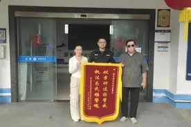 飞车抢劫？海南一地警方抓获3人图片