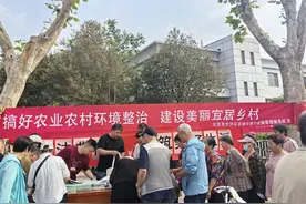 北京大兴安定镇：宣传环境整治 共建和美乡村图片