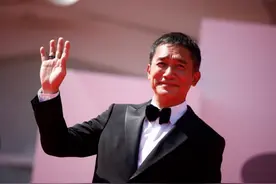 62岁梁朝伟，再传喜讯！图片