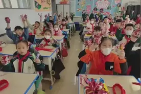 牡丹江：龙行龘龘启新程 稚子欢笑进校园图片