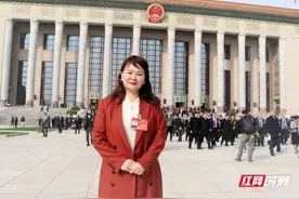 委员风采丨柳玲玲：只有亲身融入，才能真切感受群众需求图片