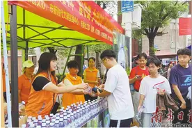 300万小时服务书写文明新答卷图片