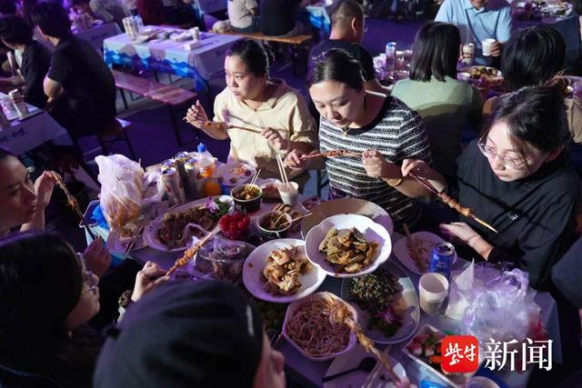 以“鲜”为媒，文商旅融合 如东烹出“双节”活力“大餐”