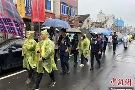 浙江天台：94岁台胞落叶归根图片