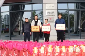 梅州五华开展关爱老人暖冬行动，为困难老人“增温添暖”图片