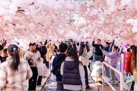 龙湖宝山天街打造“天街醒春季”，再掀文旅消费新热潮图片