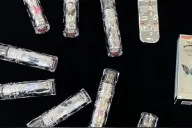 花洛莉亚不沾杯唇漆，优衣库 x Anya Hindmarch针织系列｜是日美好事物图片