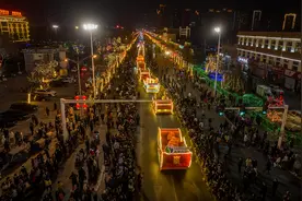 河北三河燕郊高新区：璀璨夜色点亮城市生活图片