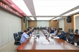 湖北省法院与武汉大学签署战略合作协议图片