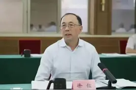 端午“打虎”！中信集团有限公司副总经理徐佐被查图片