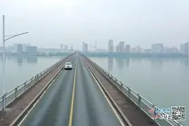 井冈山大桥拆除进行时！记者带你直击施工现场图片