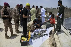 （外代一线）巴基斯坦军方：已击落25架印度无人机 巴人员有伤亡图片