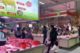 突然火爆！杭州老板一天卖出几百斤：天越冷卖得越好！就馋这一口……图片