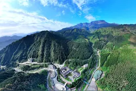 跟着赛事去旅行 四川瓦屋山景区即日起免门票图片