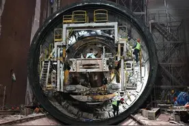 新春走基层·巡礼新工程｜“长江上游轨道第一隧”全面复工复产图片