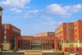 菏泽市万福实验学校教师招聘公告图片