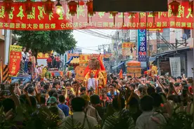 300余人！今年规模最大台湾进香团赴湄洲岛谒祖进香图片