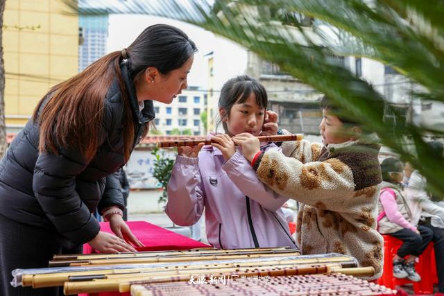 图库推荐丨玉屏:春假走进博物馆 感受传统文化魅力