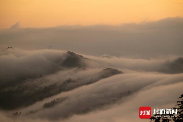 早起福利 龙泉山云海蒸腾如仙境｜图集