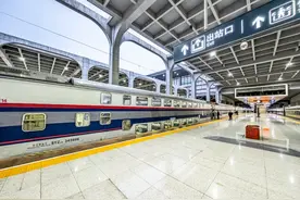 “从没见过！”大学生坐火车返程惊呆了……咱们云南也有🤩图片