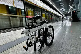 带自行车能否顺顺当当坐地铁？丨城市体验官图片