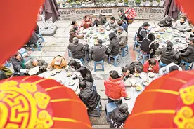 300多人的团圆饭见证乡村新变化图片