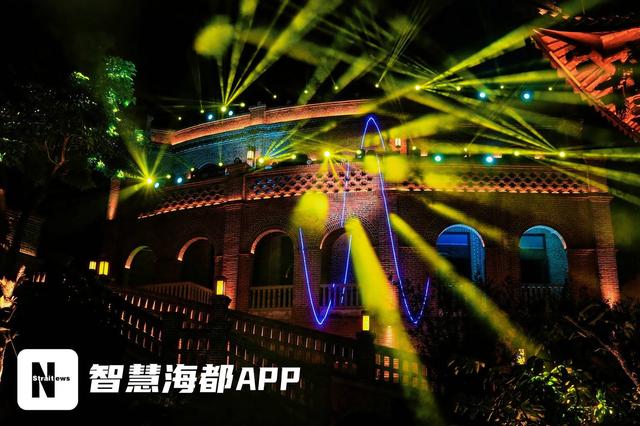 国庆中秋假期，福州上下杭龙岭顶上演沉浸式光影秀！