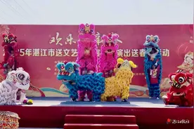 送文艺下基层走进东海岛图片