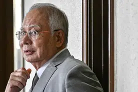 纳吉布影响力不散？弊案仍在搅动马来西亚政坛图片